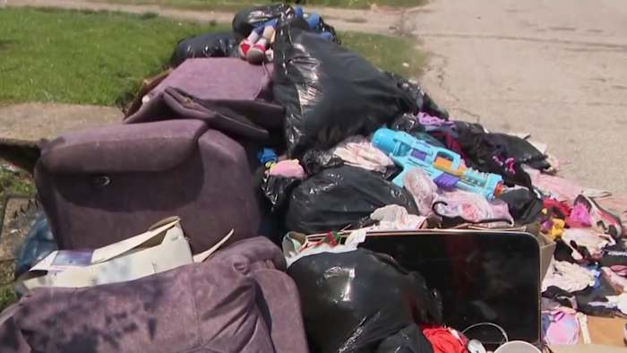 City responds after residents contact KPRC 2 about trash pile in Houston’s Sunnyside