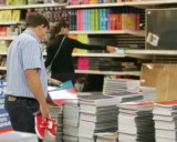 El coste de la vuelta al cole eleva la venta de segunda mano