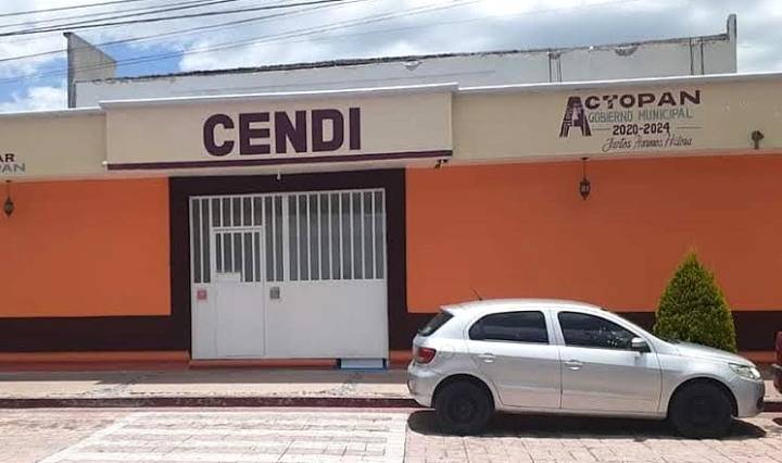Enojo social por cese en Cendi de Actopan
