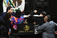 Denuncia provocación de Fernández Noroña y violencia en la Comisión Permanente