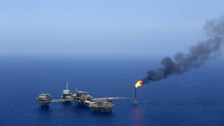 La OPEP espera que el crecimiento de la demanda mundial de petróleo se acelere en 2026