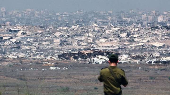 Netanyahu acelera ofensiva y Hamás tantea una tregua