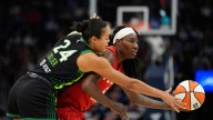 Collier scores 32 in return from seven-game absence, Lynx beat short