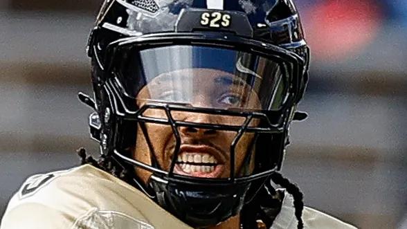 Kaidon Salter sends NFSW message to Colorado Buffaloes football locker room after seemingly being named QB1