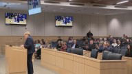Virginia Beach votes on city council election system change
