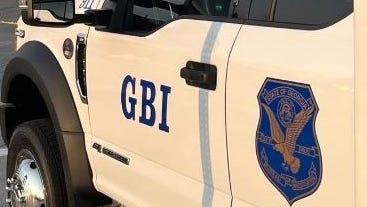Thomson woman, 20, charged in fatal drive