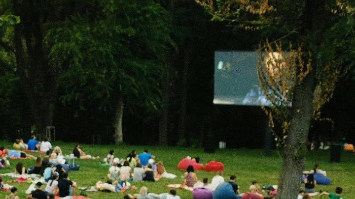 Grand Island presenta noches de cine gratis en el parque durante septiembre
