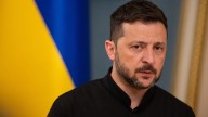 Trump criticizes Zelenskyy over Ukraine land swap objections amid Putin talks
