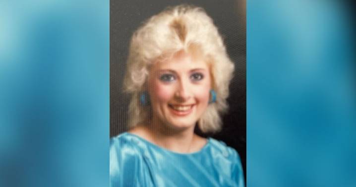 Lorna Ross (August 20, 1963