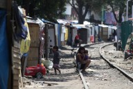 Estiman 300 mil migrantes varados en México durante mandato de Trump
