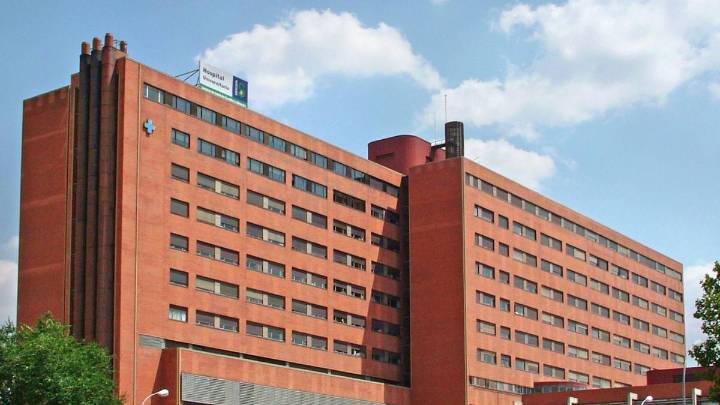Dos heridos de gravedad al caer desde un parapente en Alarilla, Guadalajara
