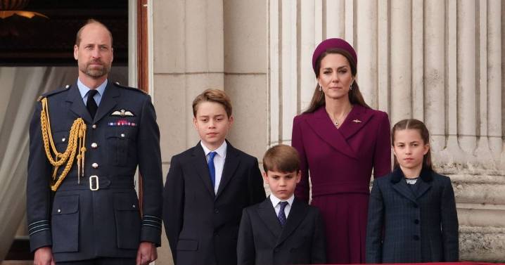 Prince William and Kate Middleton advised over 'difficult' family issue
