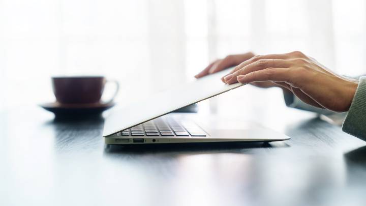 Is hands-off investing the way to go?