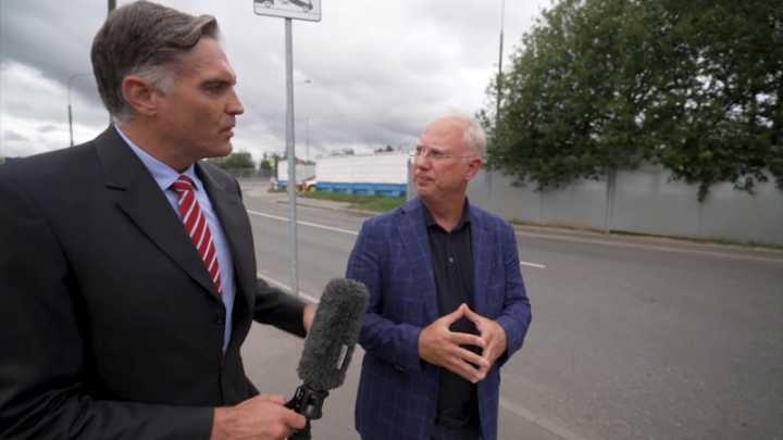 Negociador del Kremlin habla con CNN antes de la cumbre de Alaska