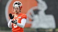 Browns send Kenny Pickett to Raiders for a fifth