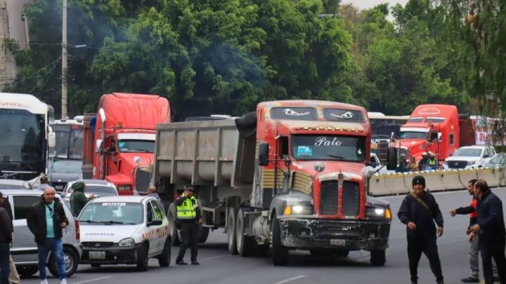 Transportistas amenazan con 'mega bloqueo' en CDMX ¡y en pleno regreso a clases!