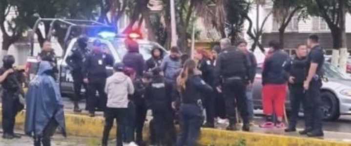 Balacera en estacionamiento del estadio Cuauhtémoc, de Puebla, deja a una mujer muerta