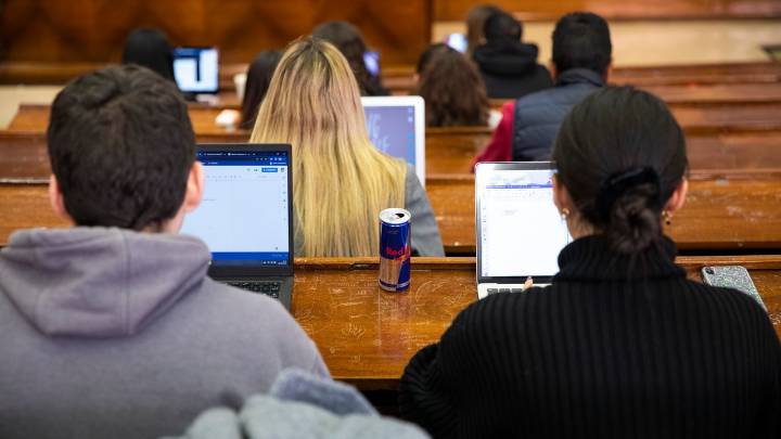 Los universitarios andaluces crean una de cada cuatro empresas impulsadas por la Junta