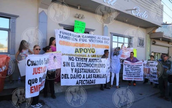 Video y galería: Señalan a funeraria Camino al Cielo involucrada en red de corrupción