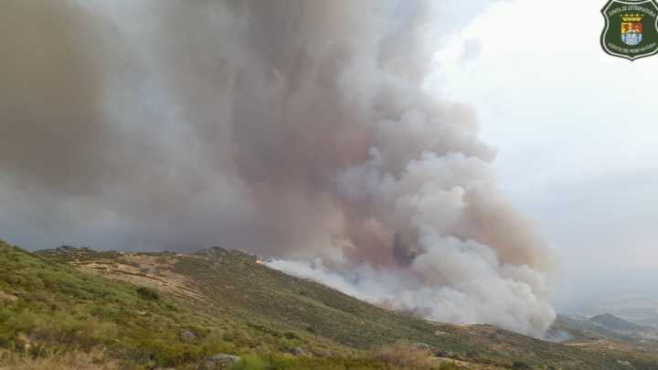 El fuego se desata en Extremadura: la región tiene 11 incendios activos