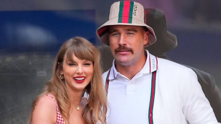 Travis Kelce habla de su relación con Taylor Swift y se adelanta al estreno de su podcast