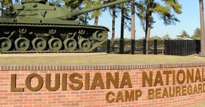 Louisiana National Guard troops arrive in D.C.