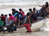 Detienen a 15 migrantes venezolanos en dos operativos en Trinidad y Tobago