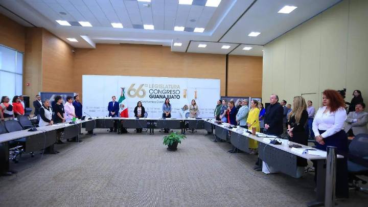 Se necesita reconfigurar el modelo de salud federal: PAN