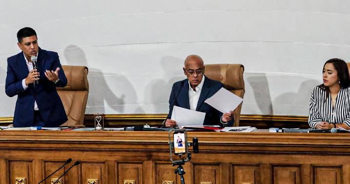 Diputado chavista es acusado por narcotráfico en medio vinculaciones del régimen de Maduro con el 'Cartel de los Soles'