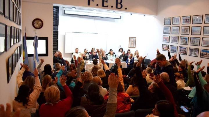 Un gremio docente aceptó el aumento de la Provincia de 5% en dos tramos