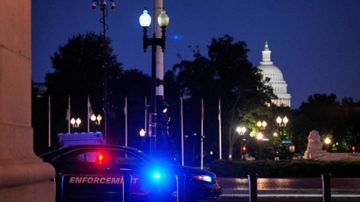 Trump declared federal control of DC police and deployed the National Guard. Here’s how he is able to do it