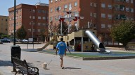 Quejas de los vecinos por los ruidos de madrugada en el parque Teresa Istúriz de Badajoz