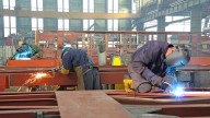 Empleados empíricos del país podrán certificar sus profesiones; conozca los requisitos