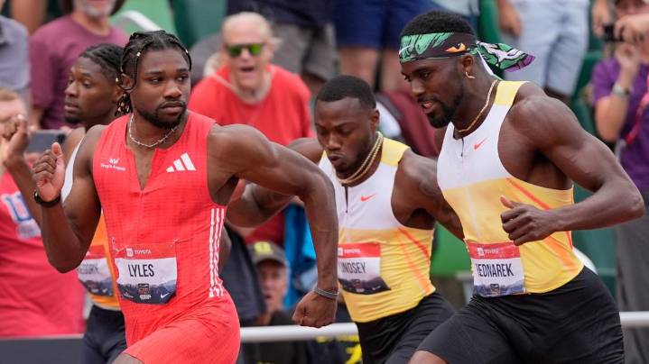 Noah Lyles shoved by Bednarek after win in 200 meters at US championships