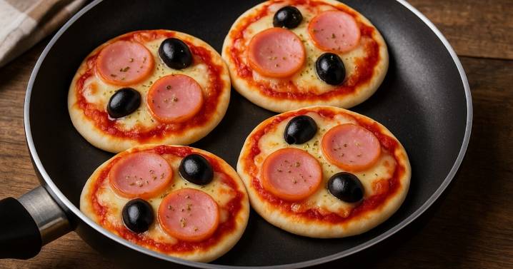 Cómo hacer pizzetas caseras en sartén listas en 10 minutos