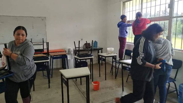 Escuelas de Acámbaro y municipios del sureste listas para el regreso a clases tras jornada de limpieza