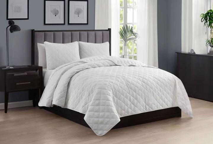 Wayfair’s Best-Selling Quilt Set Starts at $22 Today