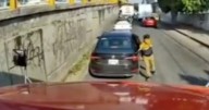 Ábrele o te meto un balazo: Trailero interceptado en Cuernavaca