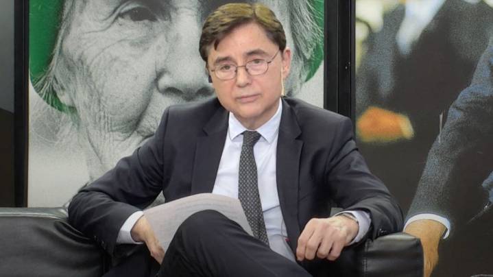 Jorge Fontevecchia dictará el curso "Periodismo y democracia en la historia reciente"