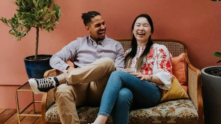 Descubre cómo cambia tu voz al hablar diferentes idiomas