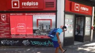 La emancipación juvenil toca fondo: solo el 15% logra salir del hogar familiar
