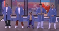 Aldo de Nigris, Aaron Mercury y el cuarto Noche se quitan la ropa por reto en La Casa de los Famosos México 3