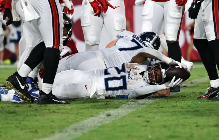 Fantasy Football: Tony Pollard Outlook After Tyjae Spears Injury