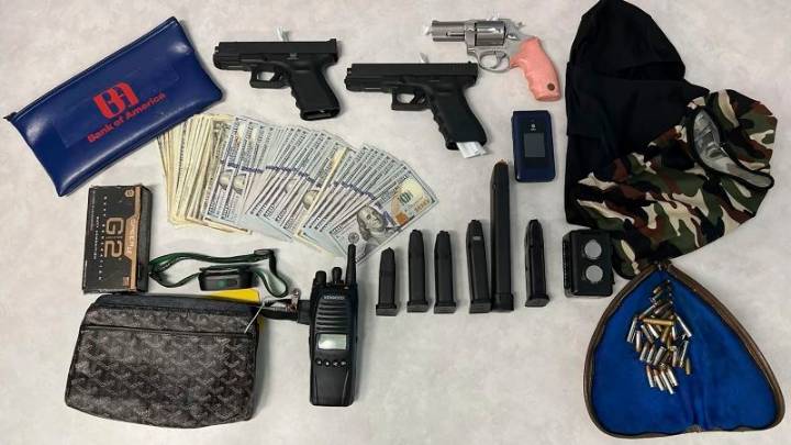 Police arrest LA burglary crew suspected in nearly 100 break