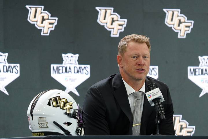 HC Scott Frost Leaves Fans Teary Eyed With Emotional Gesture for Families of UCF Staff & Coaches Culture doesn’t show up on stat sheets or rankings, until it does. This week, Scott Frost showed the wo