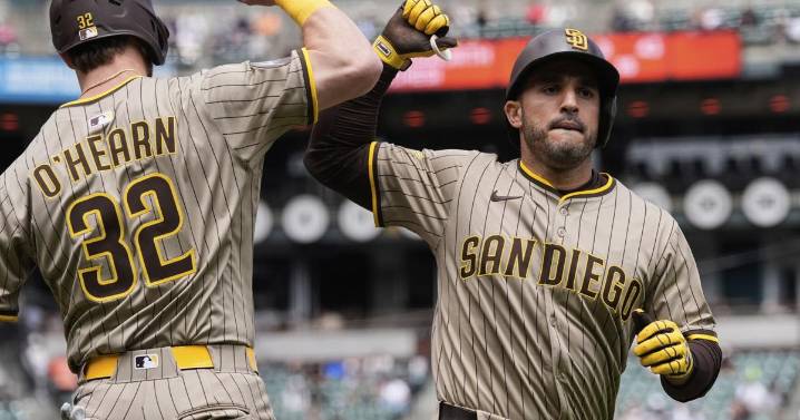 Resurgent Padres atop NL West ahead of 3-game series at rival Dodgers beginning Friday night