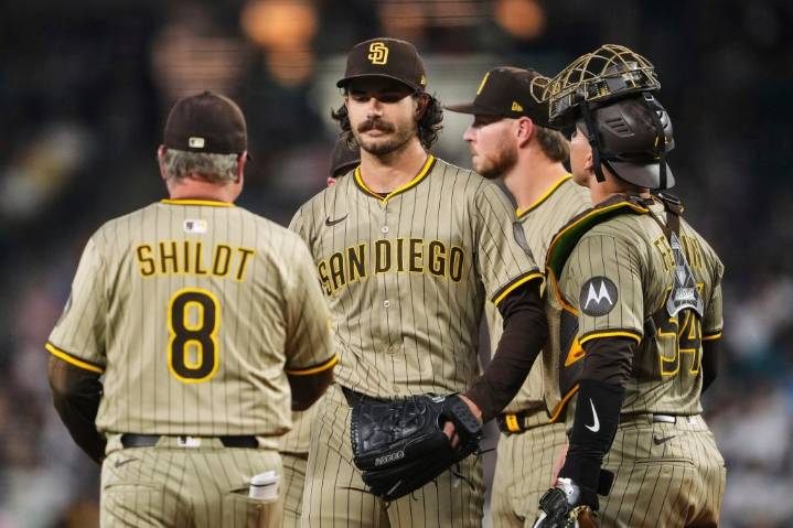 Padres Daily: The Cease reality; Laureano the big fish; Estrada moves on; Merrill’s progress