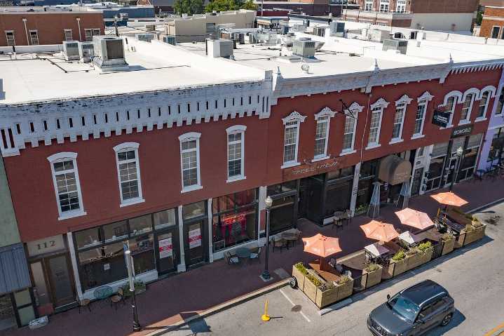 Historic downtown Bentonville building off city square for sale at $17.4 million