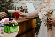 Bartender banned from wedding tip jar sparks tipping debate