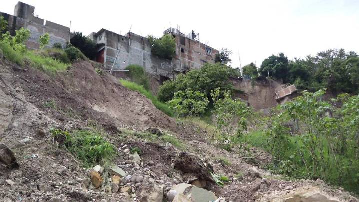 Autoridades federales y estatales advierten que no habrá regularización de invasiones en Huatulco